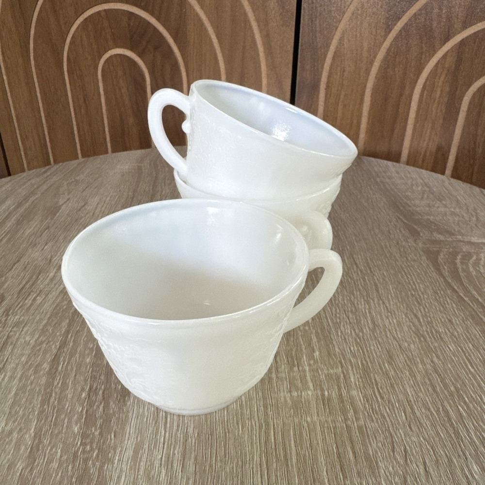 MacBeth-Evans American Sweetheart Monax Tea Cups Set Of 3 ca. 1930 - 1936